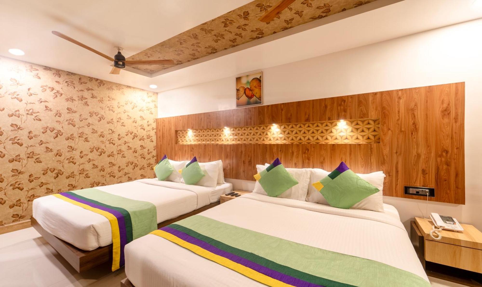 Treebo Golden Swan Pammal Hotell Chennai Exteriör bild