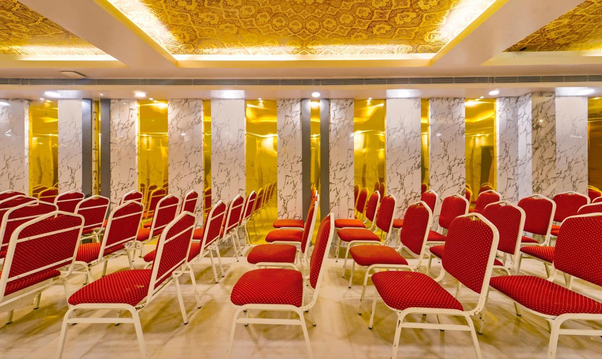Treebo Golden Swan Pammal Hotell Chennai Exteriör bild