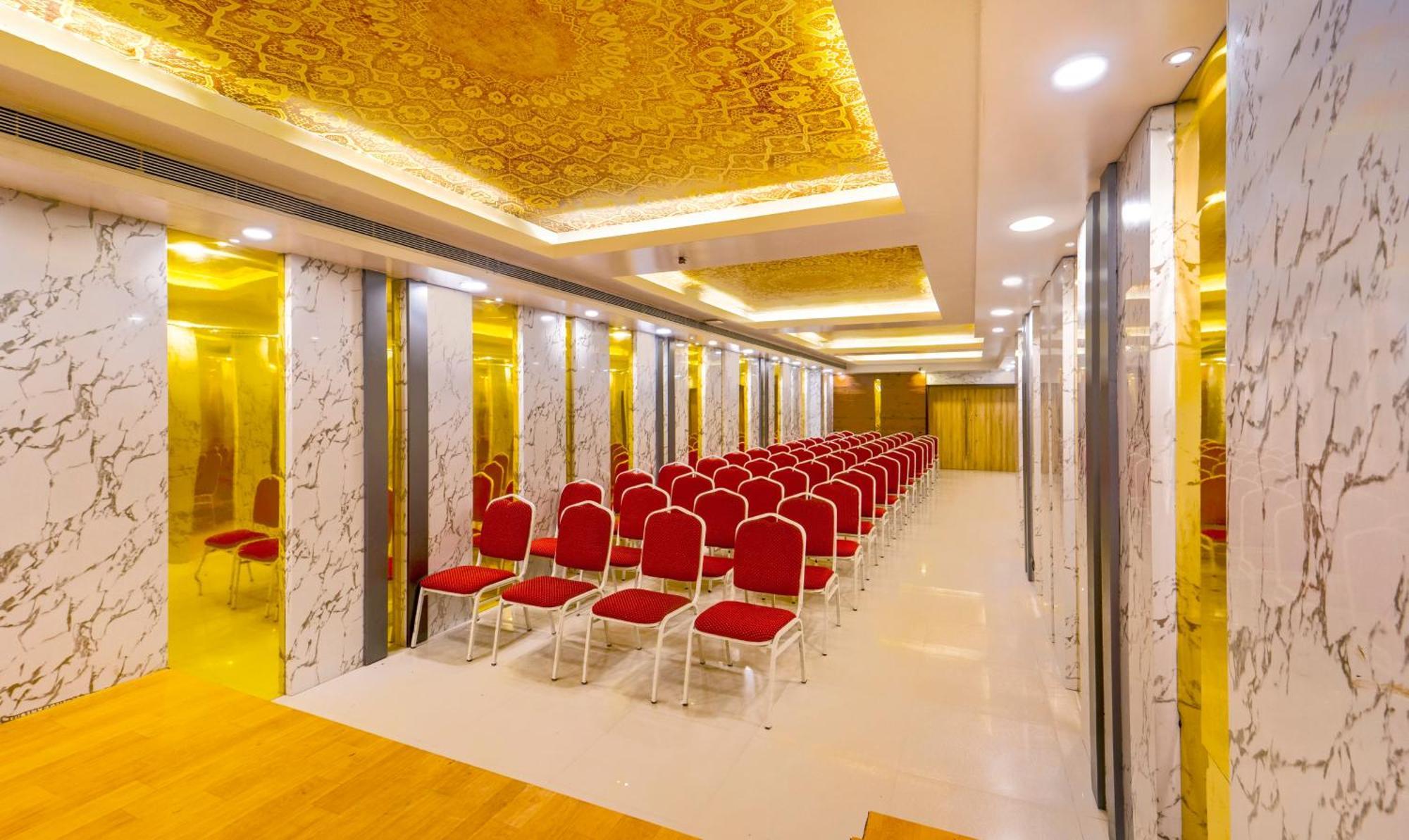 Treebo Golden Swan Pammal Hotell Chennai Exteriör bild
