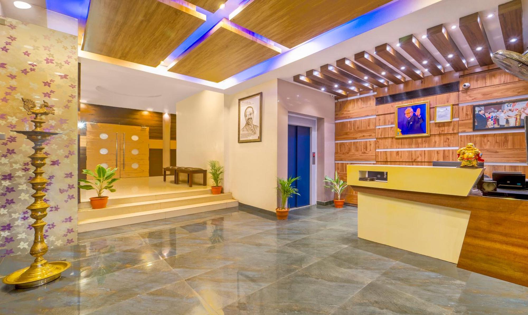 Treebo Golden Swan Pammal Hotell Chennai Exteriör bild